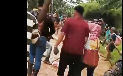 Warga Panen Sawit PT UTS Tanpa Izin, Bentrok pun Pecah 7 Orang Luka-luka